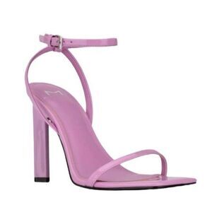 MARC FISHER Arthur Ankle Strap Sandal In Medium Purple 6.5